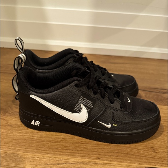 Nike Air Force 1 Utility - Picture 1 of 7